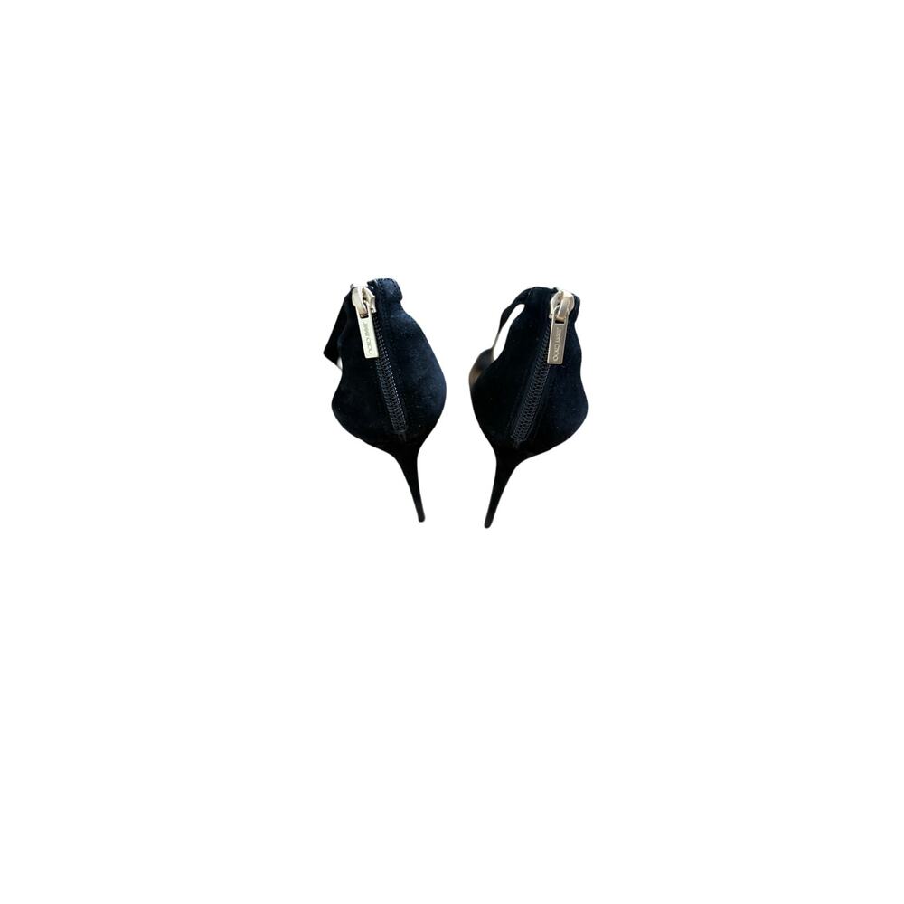 Jimmy Choo Black Sandals with Elegant T-Strap Design - Picture 7 of 7